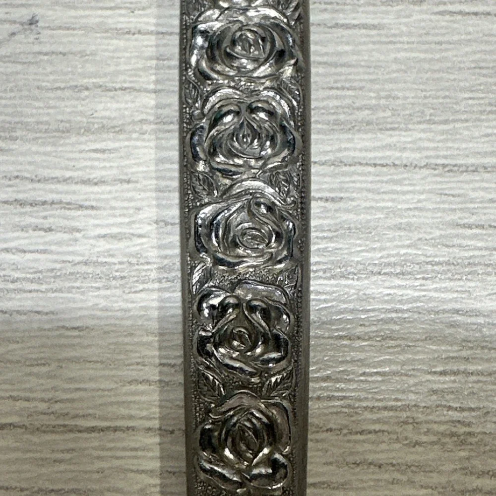 Stainless Steel Floral Pattern Knife Japan Vintage‎